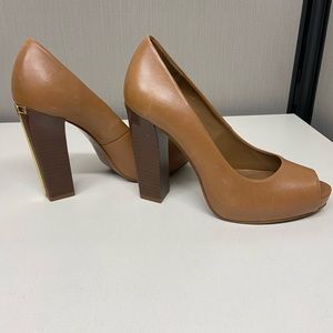 Tory Burch brown leather Ambrose wedge pumps